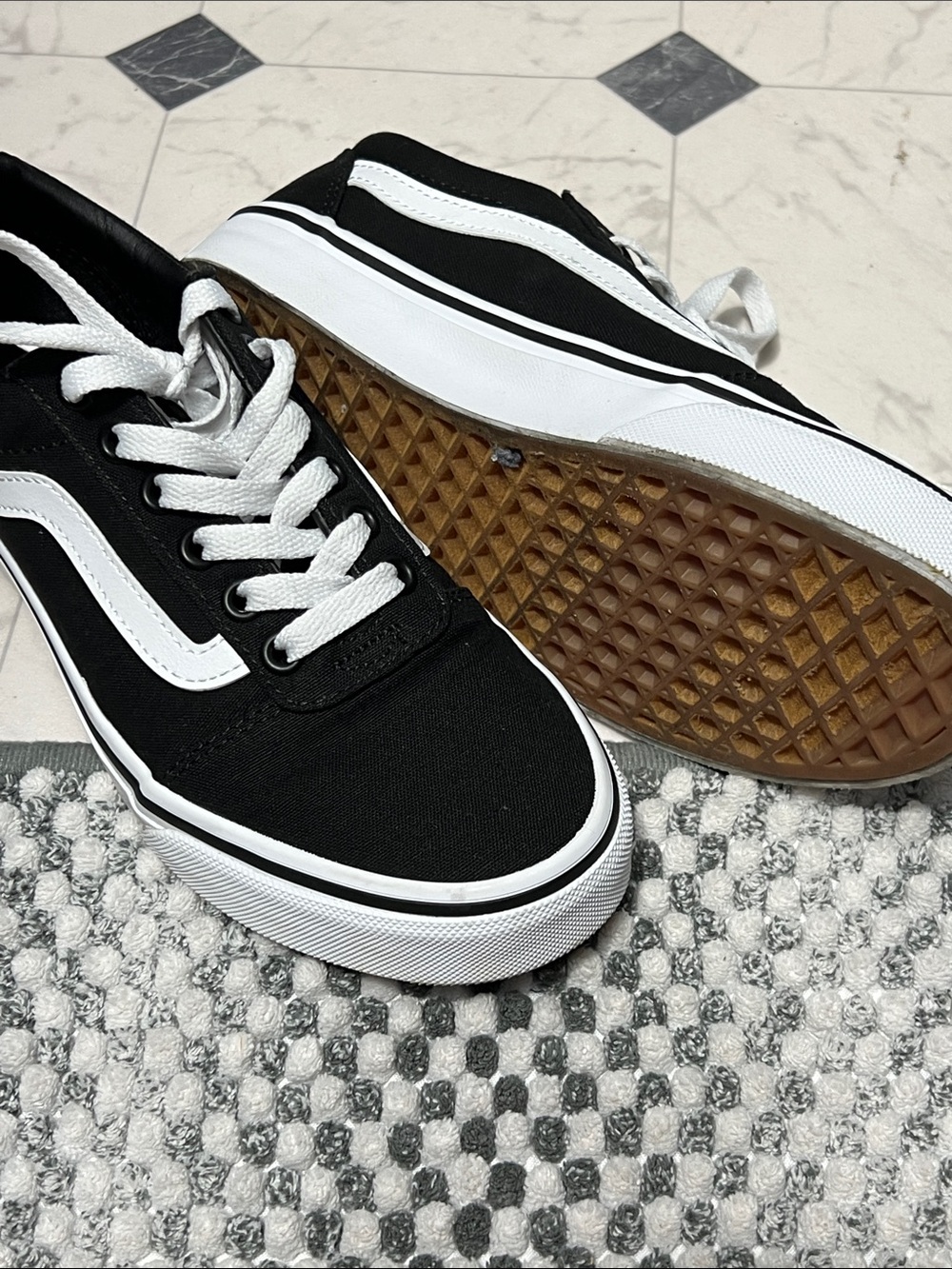 Vans Black and White Low-Top Skate Sneakers - Picture 5 of 5